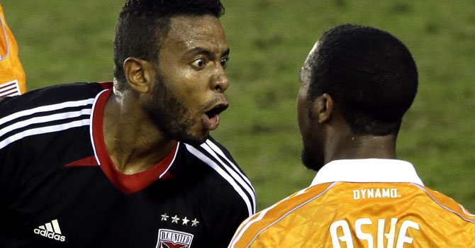 Houston propina un duro golpe al D.C. United