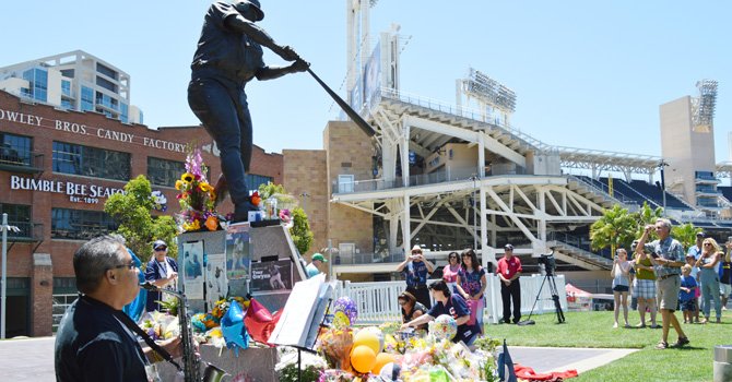 De luto por “Mr. Padre”; San Diego se vio conmovido por la repentina muerte del beisbolista Tony Gwynn