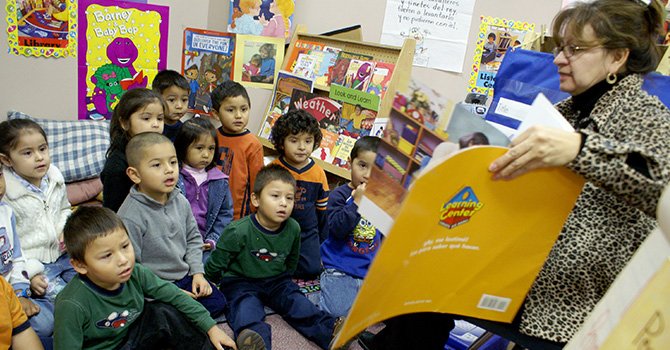 Diferentes grados de aprendizaje en menores mexicoamericanos de hogares de bajos recursos y padres con poca educación, según estudio