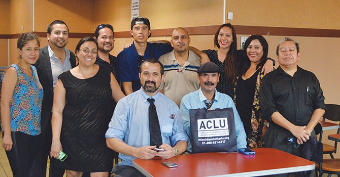 Abrigan esperanzas inmigrantes deportados apoyados por ACLU