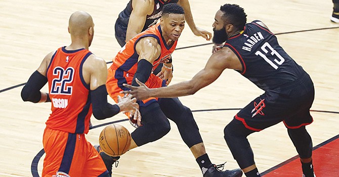 Arrancan Play-Offs en la NBA, con la lucha entre 16 equipos de ambas conferencias