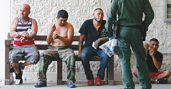 Pandillas y agentes de seguridad, peligros de migrantes en el camino a EEUU