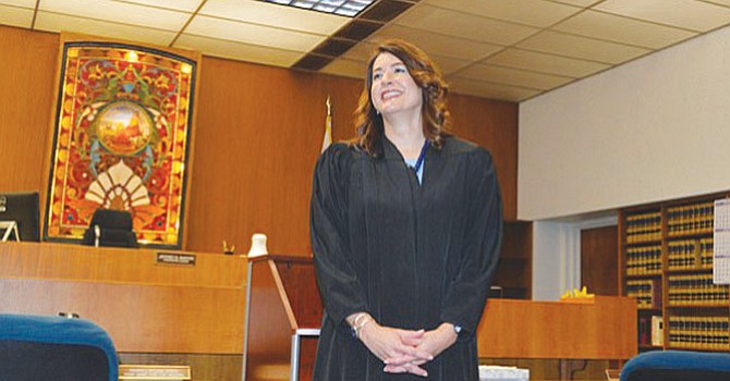 Invitada a Celebrando Latinas, Rachel Cano, una Juez de California con una brillante trayectoria profesional