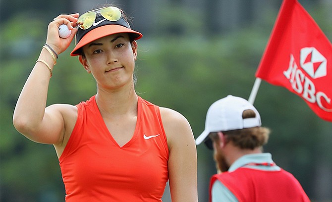 Golf Femenino: Prohíben a jugadoras de golf  usar escotes y minifaldas