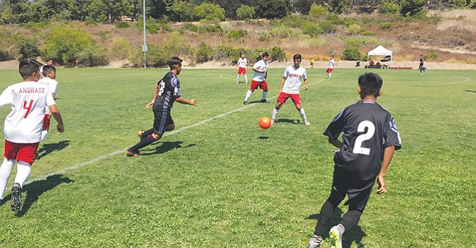 ¡Partidazo! el que jugaron en tiempos extras San Diego Real Madrid y Aztecs Campos