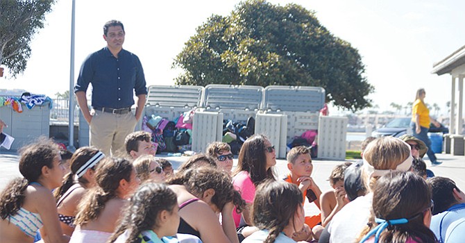 Concientizar a estudiantes sobre la importancia que reviste el libre acceso a parques de CA, destacan en reunión con niños