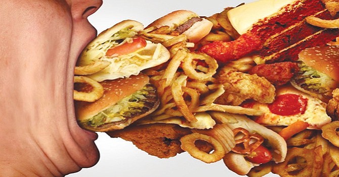 Comida agresiva, un estudio revela cómo ciertos alimentos y dietas ocasionan arterioesclerosis y diabetes