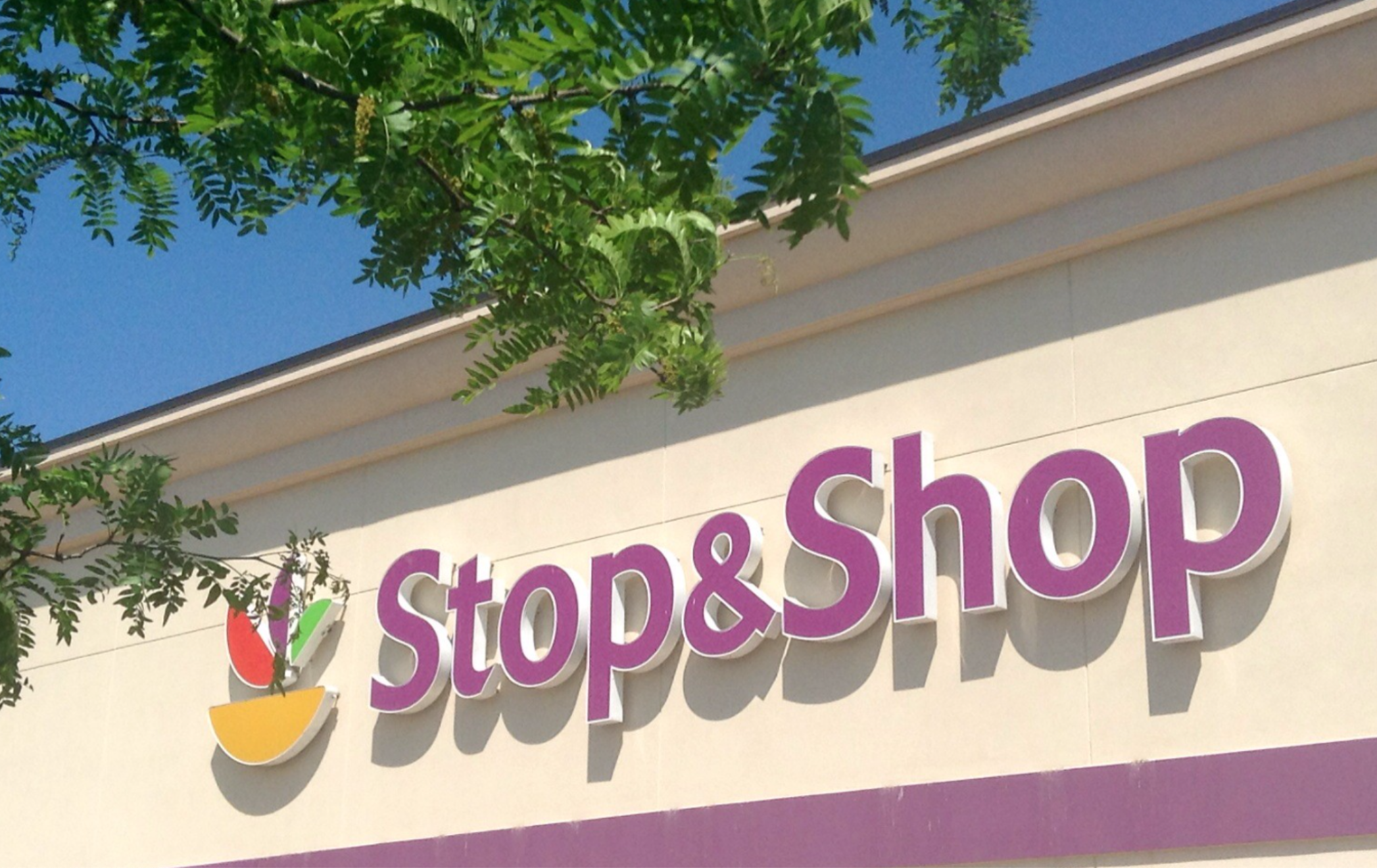 Sindicato de trabajadores acusa a Stop & Shop de no cumplir con las pautas del COVID Boston's