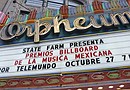 Un desfile de estrellas de la música mexicana se dejó ver por las calles de Los Ángeles para celebrar la primera entrega de los premios que Billboard otorga a este género