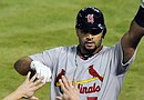 El dominicano Albert Pujols espera convertirse en el salvador de los Cardenales de San Luis en el duelo final