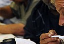 Alrededor de 500 voluntarios y 64 choferes se encargan de apoyar el reparto de comidas todos los días