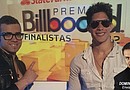 El dúo de reggaetón venezolano Chino y Nacho dan la batalla en premios Billboard