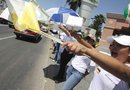 Cientos de voluntarios son los que forman la valla humana en Guanajuato