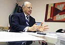El Cónsul General de México en Houston, Luis Malpica y de Lamadrid, expresó sus condolencias a los familiares de las víctimas por la tragedia en Goliad (Texas).
