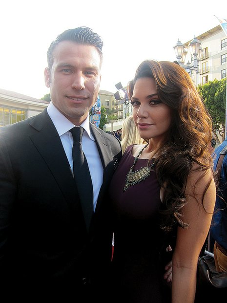 PAREJA. El actor Rafael Amaya junto a su novia la actriz Angélica Celaya.