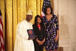 Premiados en el National Arts and Humanities Youth Program Award 2012, el 19 de noviembre.
