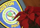 En su edición número 27 de la campaña Comida, el Departamento de Policía de Houston quiere llevar alimentos a 3,500 familias.