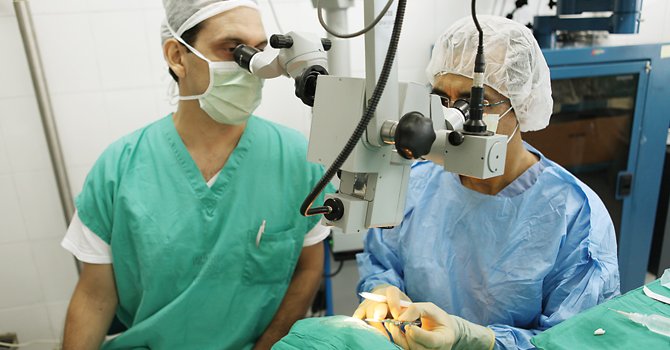 Su objetivo: dar el regalo de la visión