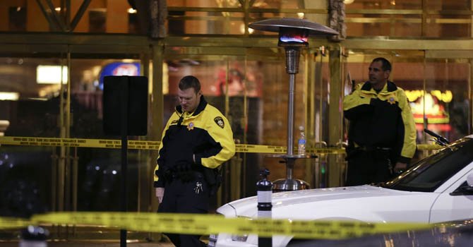 Hombre mata a tiros a mujer en Las Vegas