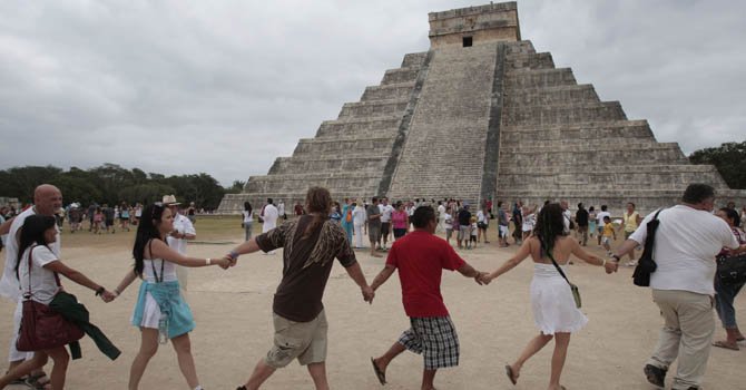 Peña Nieto: cambio maya es nuevo inicio en México