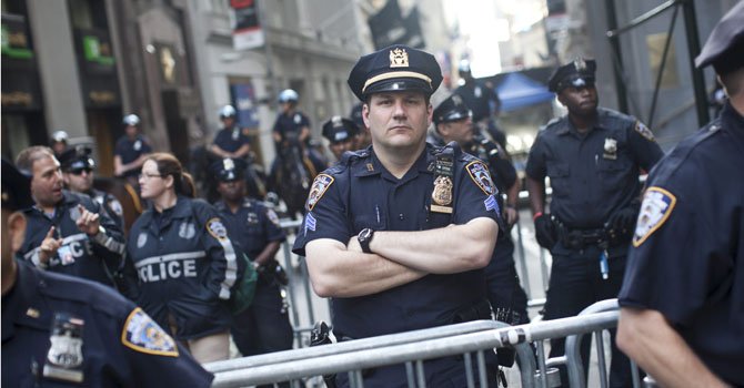 Más policías hispanos en Nueva York