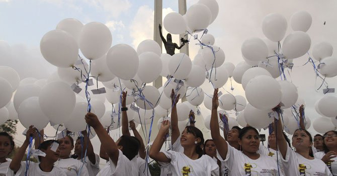 Celebran 21 años de paz en El Salvador