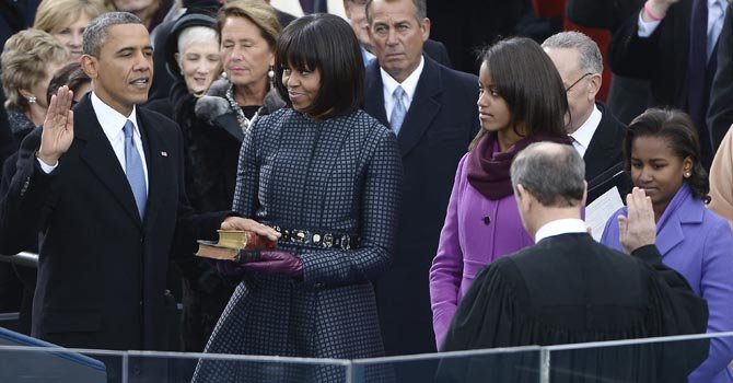 Obama juramenta en Capitol Hill ante una multitud