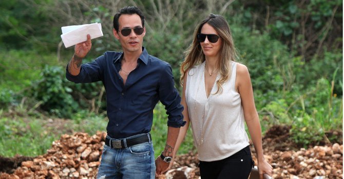 Marc Anthony termina con su novia