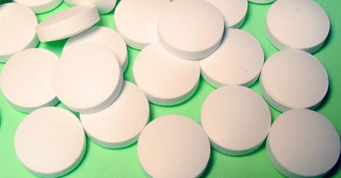 Cajas de paracetamol chicas bajan riesgo de sobredosis