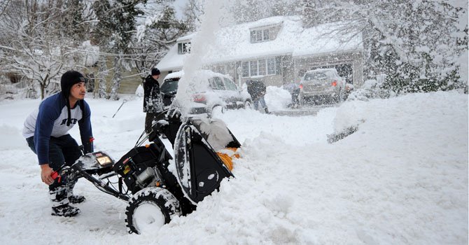 Tormenta de nieve paraliza el noreste del país