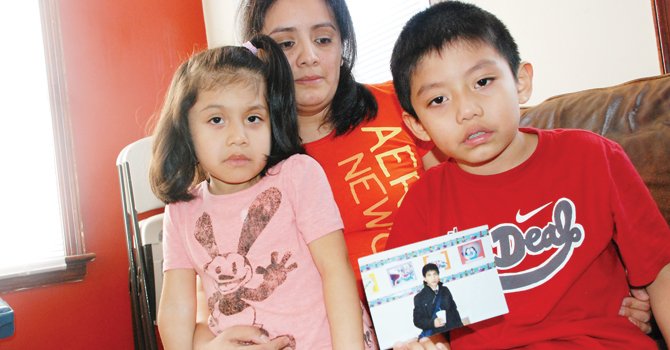 “No deporten a mi padre”