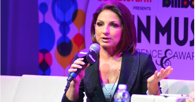 Gloria Estefan anima a los jóvenes a confiar en su talento