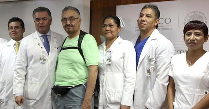 Implantan en México primer corazón artificial permanente