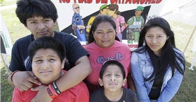 Reforma migratoria ilusiona a hijos de deportados