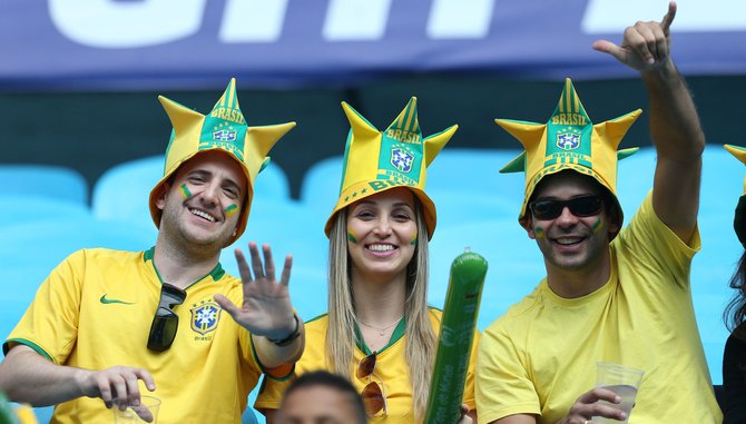 España y Brasil favoritos al título intercontinental