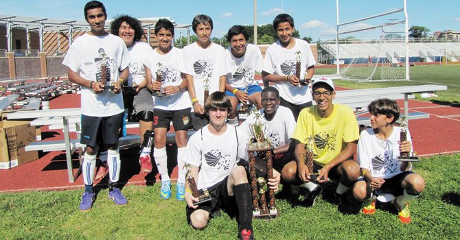 Fútbol, puente social en Virginia