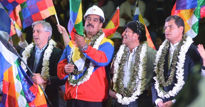 Morales, Correa y Maduro: reunión en Cochabamba
