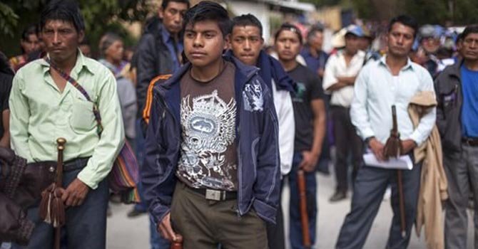 Guatemaltecos protestan por cementera