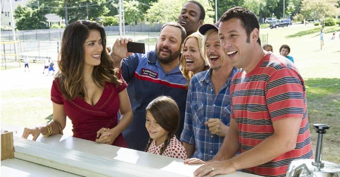 "Pacific Rim" y "Grown Ups 2" unen sus fuerzas