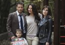 Además de De Kate del Castillo, participan en "Visitantes" el actor Raúl Mendez que hará el papel de su esposo y el pequeño André Collin de 6 años así como reconocidos actores y actrices entre los que destacan Ofelia Medina, Pillar Pellicer, Angelina Peláez, Hugo Stiglitz y Mario Zaragoza.