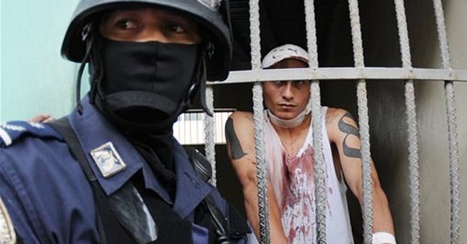 Honduras: Disturbios en cárcel dejan 3 muertos