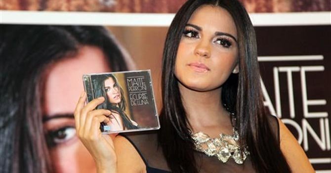 Maite Perroni ahora canta bachata