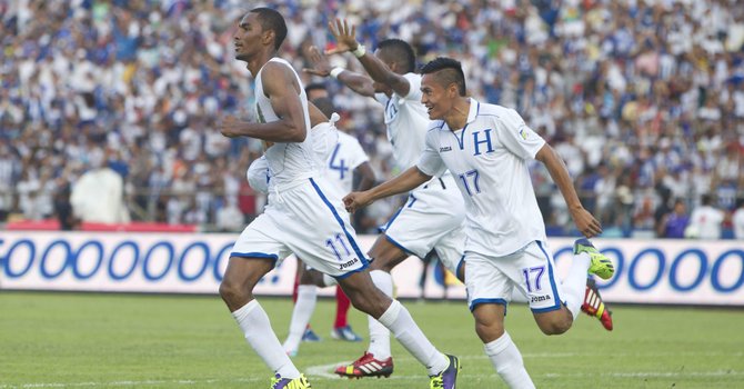 Honduras busca sellar su pase a Brasil