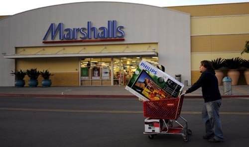 CONSEJO 10. Gastar hoy y no mañana. Consumer Reports asegura que las personas gastan más el fin de semana del Black Friday por una especie de hola consumista que dura tres días. Si se decide gastar el viernes, no salir a derrochar sábado y domingo.