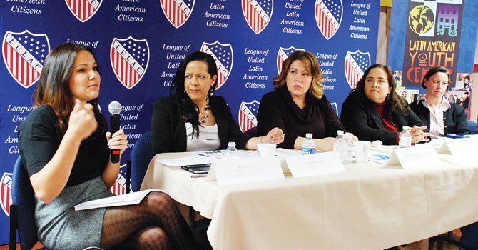 Familias “mixtas” deben inscribirse