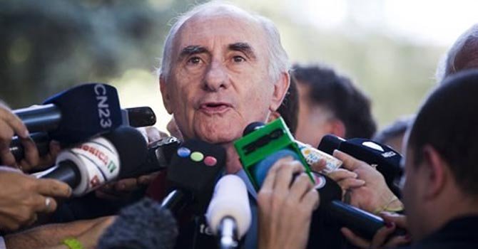 Argentina: absuelven a ex presidente De la Rúa