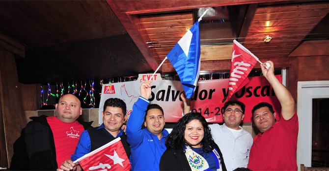 Pugna por voto salvadoreño