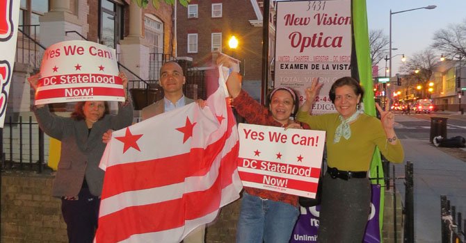 Latinos hacen historia en elecciones primarias en DC