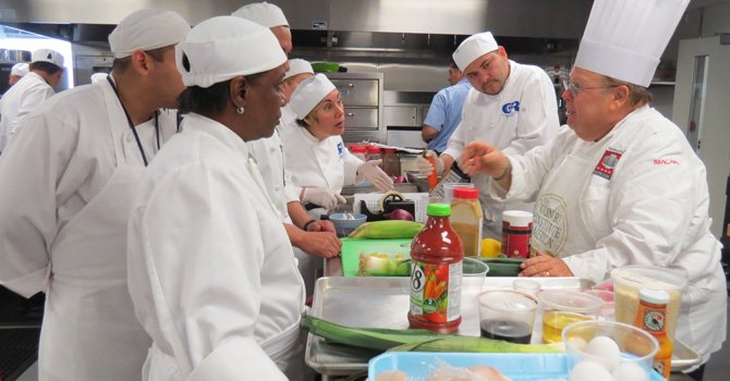 Chefs revelan secretos de la cocina