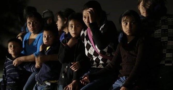 Fiscal General asegura que "tolerancia cero" no busca separar familias
